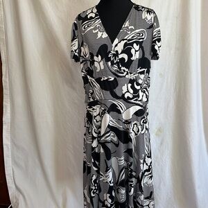 Elegant Black and White Floral Dress